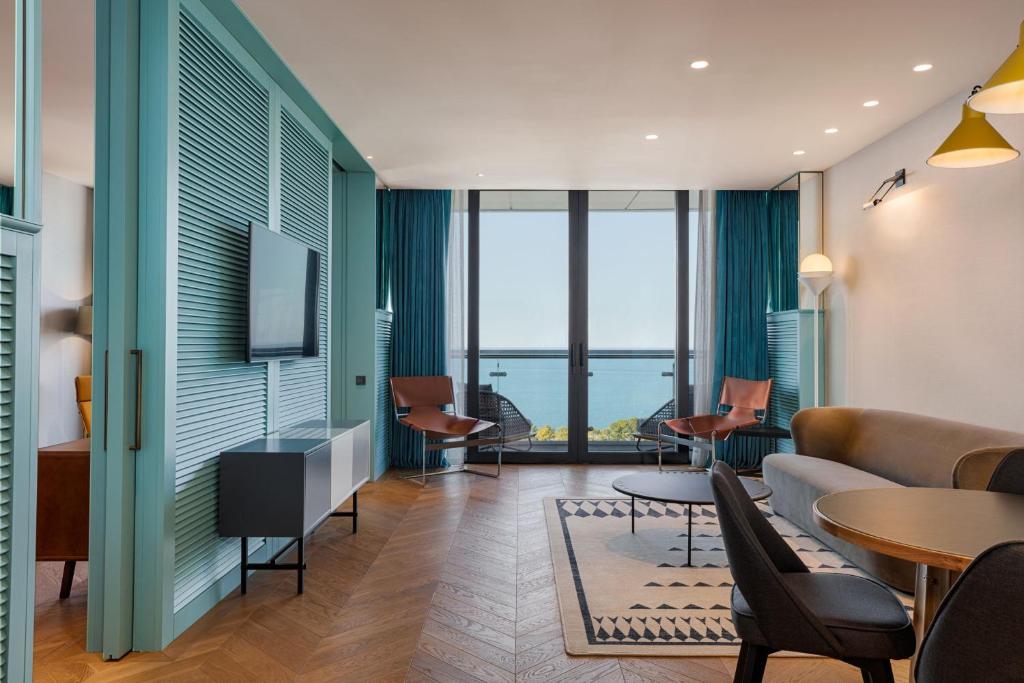 Le Meridien Batumi Project